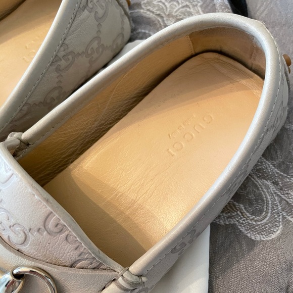 GUCCI - Cream Loafers - Picture 4 of 6